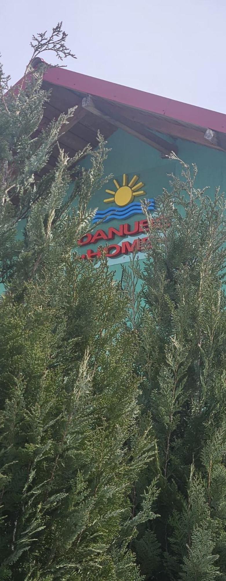 Danube Home Ostrovu Corbului Exteriör bild